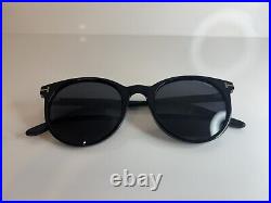 Authentic TOM FORD UNISEX SUNGLASSES Black Frame Grey Lens- NEW Polarized LENSES