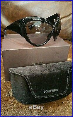 NEW TOM FORD authentic sunglasses Daphne FT0219 01A 71