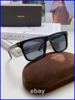 TOM FORD Black Horizontal Bridge Frame Sunglasses 5518 143