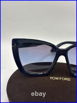 TOM FORD SCARLET 02 TF0920 01B Black Blue Mirror Bold Sunglasses Authentic 920