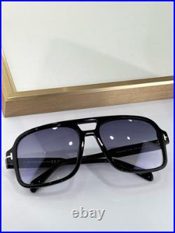 TOM FORD TF884 Black-Frame Aviator Sunglasses 60-18-140