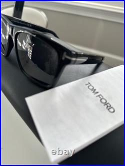 Tom Ford BUCKEY-02 FT 0906-N Shiny Black/Grey 58/17/145 men Sunglasses MSRP $430
