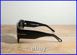 Tom Ford Bronson TF1044 Oversized Aviator Sunglasses 60mm Black/Gray Lens