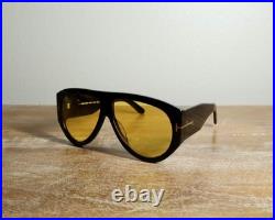 Tom Ford Bronson TF1044 Oversized Aviator Sunglasses 60mm Black/Yellow Lens