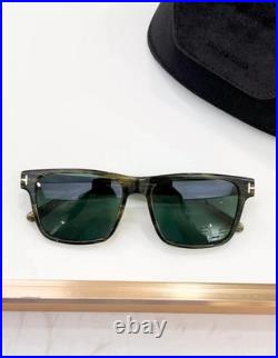 Tom Ford Calder Sunglasses TF1205 Gray Marble/Green 55-17-145mm Case New Tom Ford Calder Sunglasses TF1205 Gray Marble/Green 55-17-145mm Case New