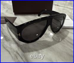 Tom Ford FT 1044/S Bronson 60 01A Occhiali da Sole Nero/Grigio