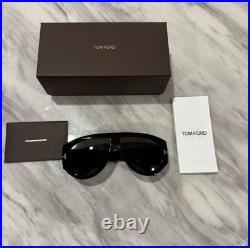 Tom Ford FT 1044/S Bronson 60 01A Occhiali da Sole Nero/Grigio