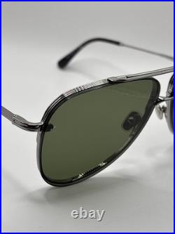 Tom Ford FT1071 14N Leon Sunglasses Shiny Light Ruthenium 62mm Authentic