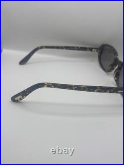 Tom Ford FT1364 55C Iggy Sunglasses Flawless Authentic Brand New With Case 49mm