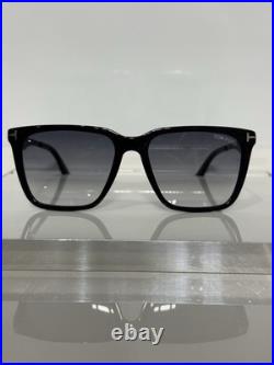 Tom Ford Garrett TF862 01B Black Acetate Unisex Gray Gradient Sunglasses 56mm