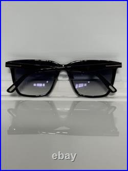 Tom Ford Garrett TF862 01B Black Acetate Unisex Gray Gradient Sunglasses 56mm