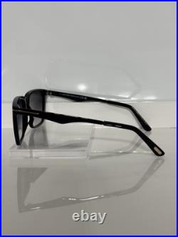 Tom Ford Garrett TF862 01B Black Square Acetate Gradient Tint Sunglasses 54mm