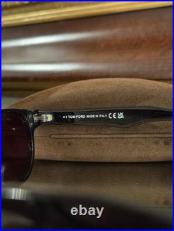 Tom Ford Grey Oval Unisex Sunglasses Item No. FT0961-D 01A 47