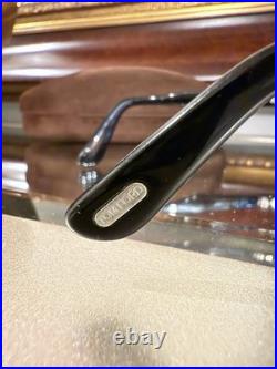 Tom Ford Grey Oval Unisex Sunglasses Item No. FT0961-D 01A 47