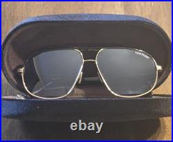 Tom Ford Maxwell TF1019 28B Rose Gold Black Gradient 59mm Sunglasses SEE DETAILS Tom Ford Maxwell TF1019 28B Rose Gold Black Gradient 59mm Sunglasses SEE DETAILS