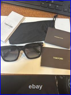Tom Ford Selby TF952 01D Sunglasses Women's Shiny Black/Polarized Smoke 55mm
