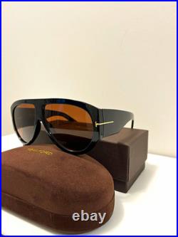Tom Ford Solid Black Frame Brown Lens Sunglasses Made in Italy 55-20-137 Case