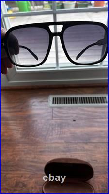 Tom Ford Sunglasses Falconer-02 TF884 02A Black to blue/smoke grey gradient